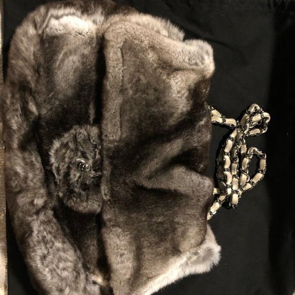 Authentic Vintage Chanel Fur Flap Bag. - Picture 5 of 5